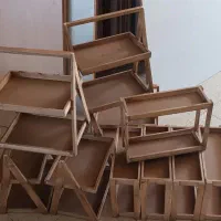 استند چوبی