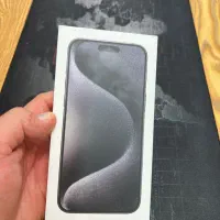 اپل iPhone 15 Pro Max با حافظهٔ ۵۱۲ گیگابایت