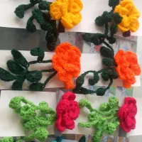 انواع کش مو و گل سر بافتنی در رنگهای مختلف