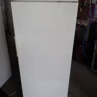 یخچال فروشی