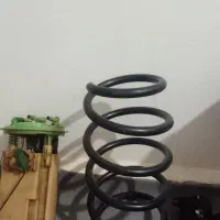 ۱عددکمک ویک فنر نو همراه کارتون ال۹۰.+دسته راهنما|قطعات یدکی و لوازم جانبی|ملایر, |دیوار