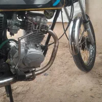 موتور سیکلت 200