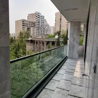 ۱۶۰ متر سند اداری نیاوران ، نوساز ،پارکینگ طبقاتی