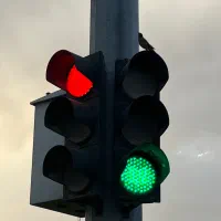 همکاری میکنم با نمایشگاه ماشین