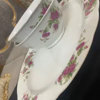 چینی وکریستال قدیمی نخورده ریز|ظروف سرو و پذیرایی|مشهد, تربیت (صدف)|دیوار