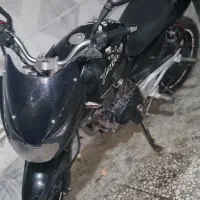 متور پالس 200