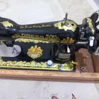 چرخ خیاطی قدیمی