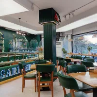 استخدام رستوران