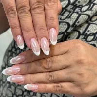 ناخنکار و مژه کار حرفه ای|استخدام درمانی، زیبایی، بهداشتی|تهران, قزل قلعه|دیوار