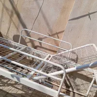 تخت خواب برای بیمار درحد نو