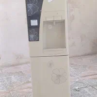 اب سرد کن و گرم کن یخچال دار