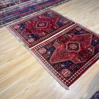 دو تخته ذرع نیم شیراز مشابه یکدیگر