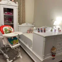 سرویس کامل تخت خواب و سیسمونی کودک