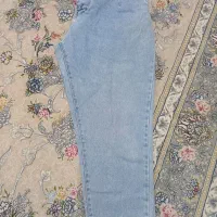 شلوار لی زنانه