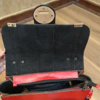 کیف چرم|کیف، کفش، کمربند|کرج, باغستان|دیوار