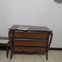 میز ارایشی ولباس