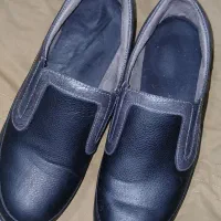 باسلام یک جفت کفش وسه عداد کیف با قیمت مناسب