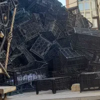 سبد جاگوجه درحدنو حدود۲۰۰تا|عمده‌فروشی|نهاوند, |دیوار