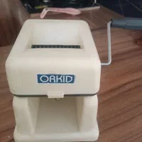 رشته بری و سبزی خردکن دستی
