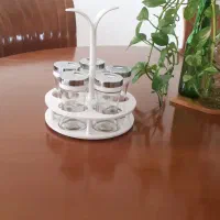 سرویس ادویه پاش همراه با استند ، ۵ عددی جنس شیشه