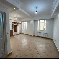 80متر    ،   فول امکانات   ،  غرق نور