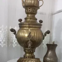 میز برنز و سماور برنجی