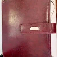 کلاسور چرمی