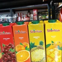 آبمیوه طبیعی