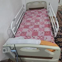 تخت بیمارستانی و تشک مواج