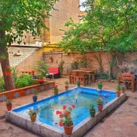 ۱۱۲ متر/  ویلایی/  بره هفت متر/ قابلیت سه پارکینگ/