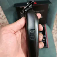 خط زن برند کنگ تک|آرایشگاه و سالن‌های زیبایی|رشت, حمیدیان|دیوار