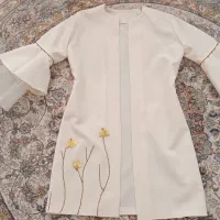 کت شلوار مجلسی و تعدادی مانتو