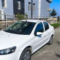 رانا پلاس سفید مدل ۴۰۲ بی رنگ و ضربه|خودرو سواری و وانت|رشت, پیرسرا|دیوار