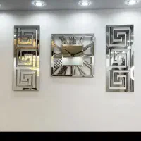 ساعت منگوله دار طرح ورساچه