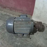 دینام سه فاز هفت ونیم کیلووات