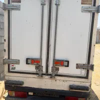 یخچال روی شاسی نیسان