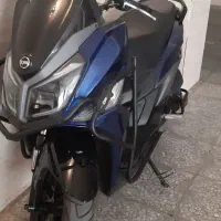 موتور j200 مدل ۱۴۰۲ سالم در حد،دارای گارد