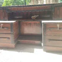 میز چوبی