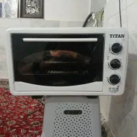 توستر تیتان