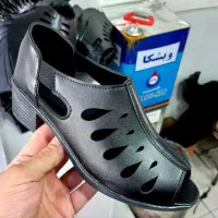 کفش فقط5جفت دیگ مونده