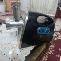 چرخ گوشت|خردکن، آسیاب، غذاساز|تربت‌حیدریه, باغ سلطانی|دیوار