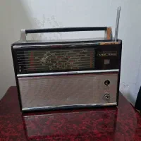 رادیو قدیمی کلکسیونی