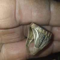 انگشترعقیق دسته دوم در حده تمیز