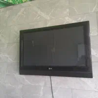 تلویزون ال سی دی ۳۳