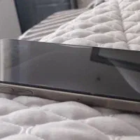 ایفون 15promax کاملا نو سه ماهه کار کرده