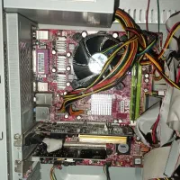 کیس به همراه مانیتور