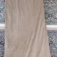 پرده مخمل پانچ شده و پرده حریر گل دار نونو|پرده، رانر، رومیزی|کرج, گوهردشت|دیوار