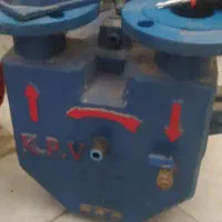 پمپ وکیوم ۱۰ اسب بخار ۲۰۰ متر مکعب
