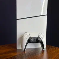 فروش PS5 اسلیم 1 ترابایت ،بسیار تمیز، دیسک خور