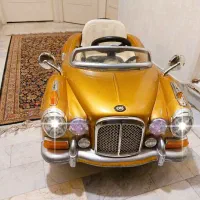 ماشین شارژی کلکسیونی طلایی تک